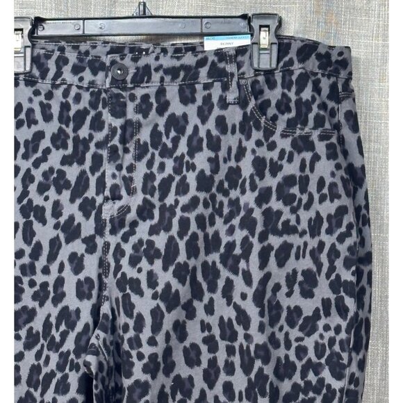 Style & Co Plus Size Curvy Animal-Print Skinny Jeans, Gray Animal Print,  20W - Picture 3 of 11